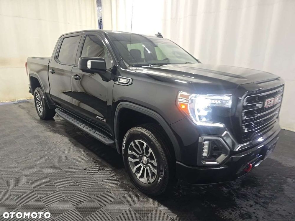 GMC Sierra - 7