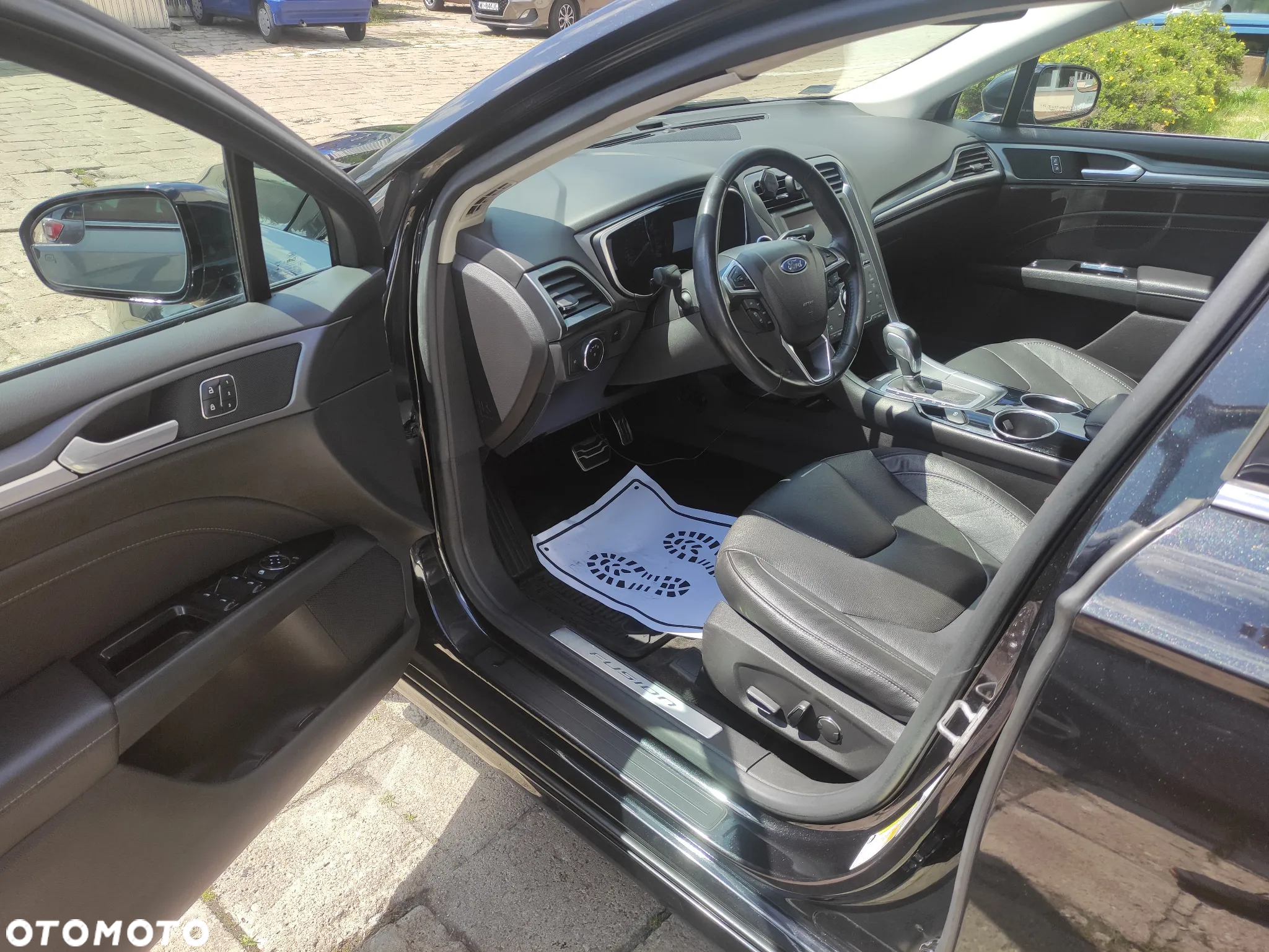 Ford Mondeo 2.0 EcoBoost Titanium - 8