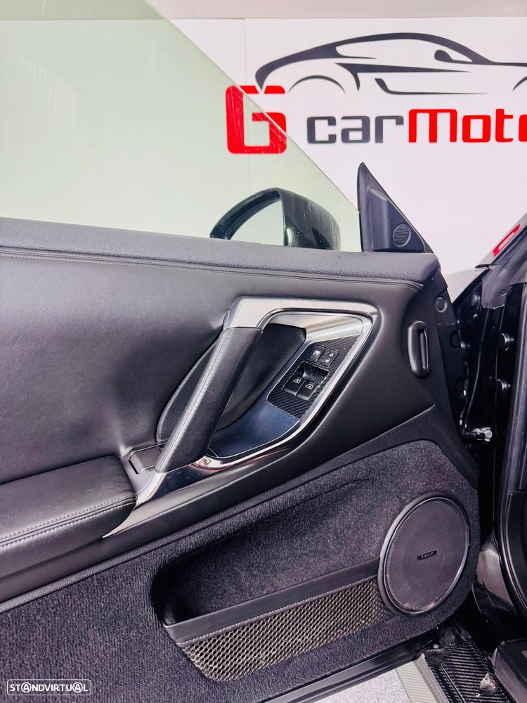 Nissan GT-R 3.8 V6 Black Edition - 21