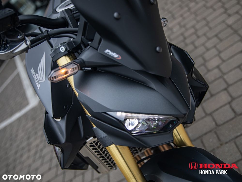 Honda CB - 3