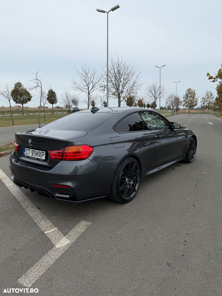 BMW M4 - 2