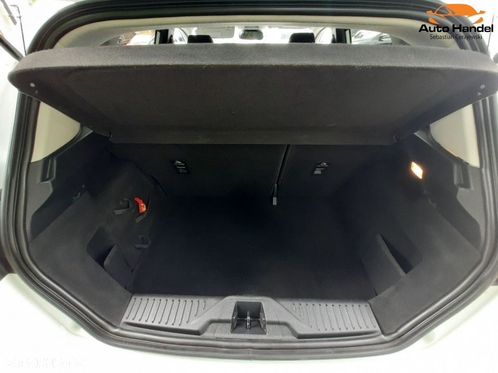 Ford Fiesta 1.0 EcoBoost STart-Stop Titanium - 12