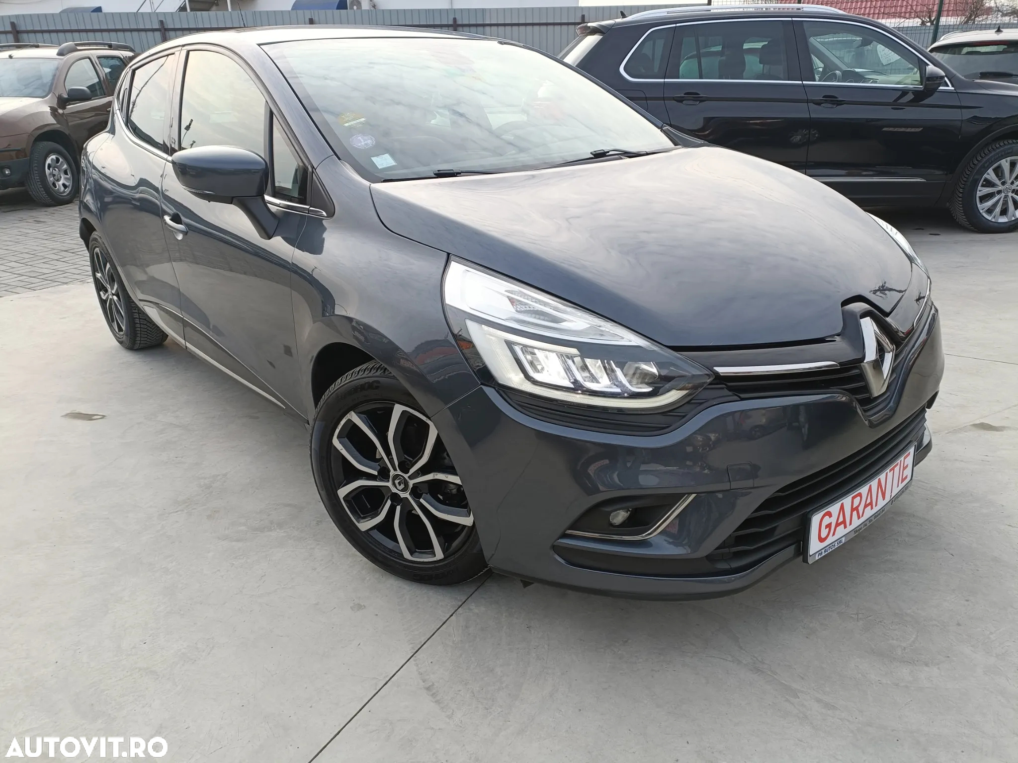 Renault Clio (Energy) TCe 90 Start & Stop INTENS - 14