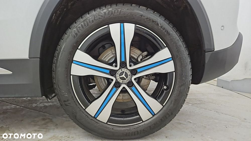 Mercedes-Benz EQA 300 66.5kWh 4-Matic Progressive - 25