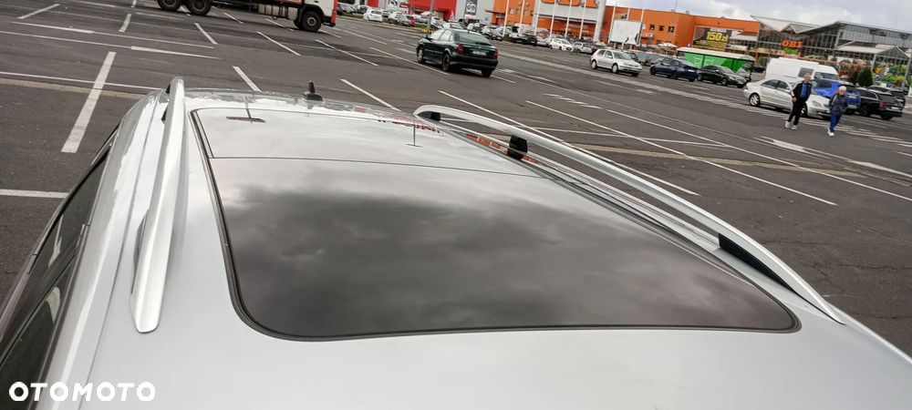 Volkswagen Passat Variant 1.6 TDI BlueMotion - 9