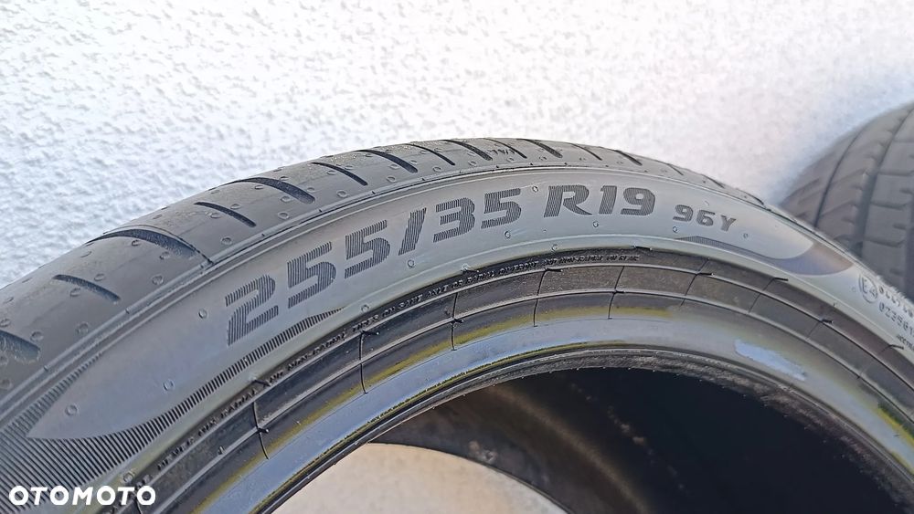 2x Opona letnia Pirelli P Zero (PZ4) 255/35R19 96Y XL FR MO/ DOT 0226 - 5