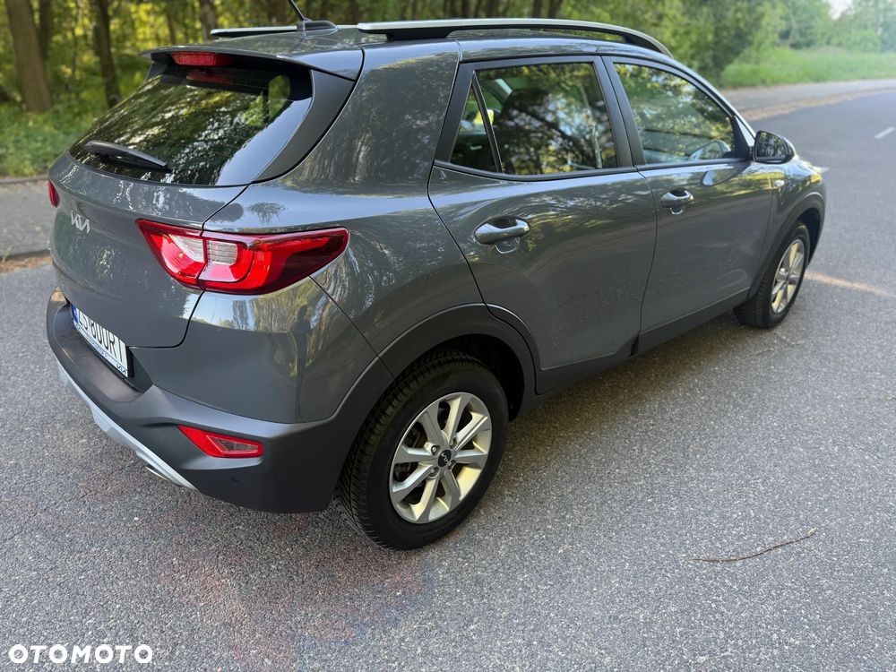 Kia Stonic 1.2 M - 11