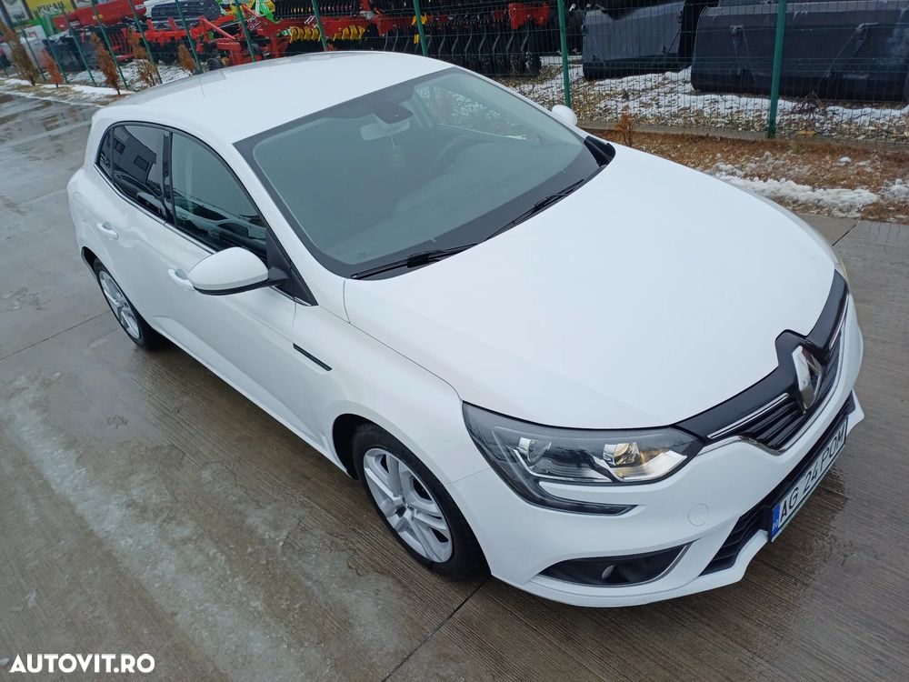 Renault Megane 1.5 dCI EDC Intens - 17