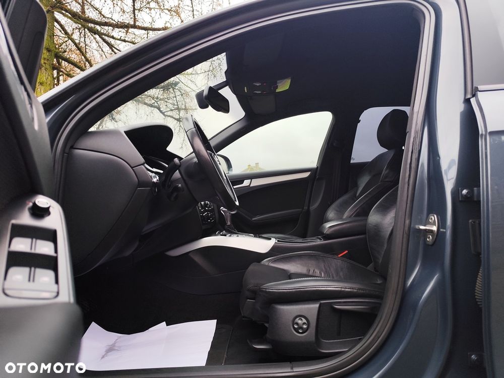 Audi A4 Limousine - 30