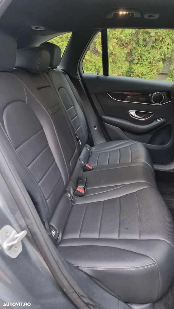 Mercedes-Benz GLC - 7