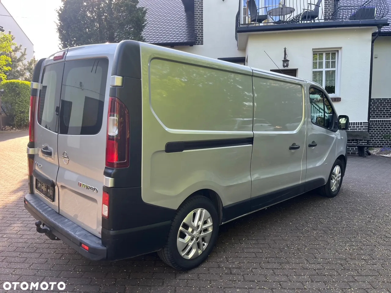 Opel Vivaro - 6
