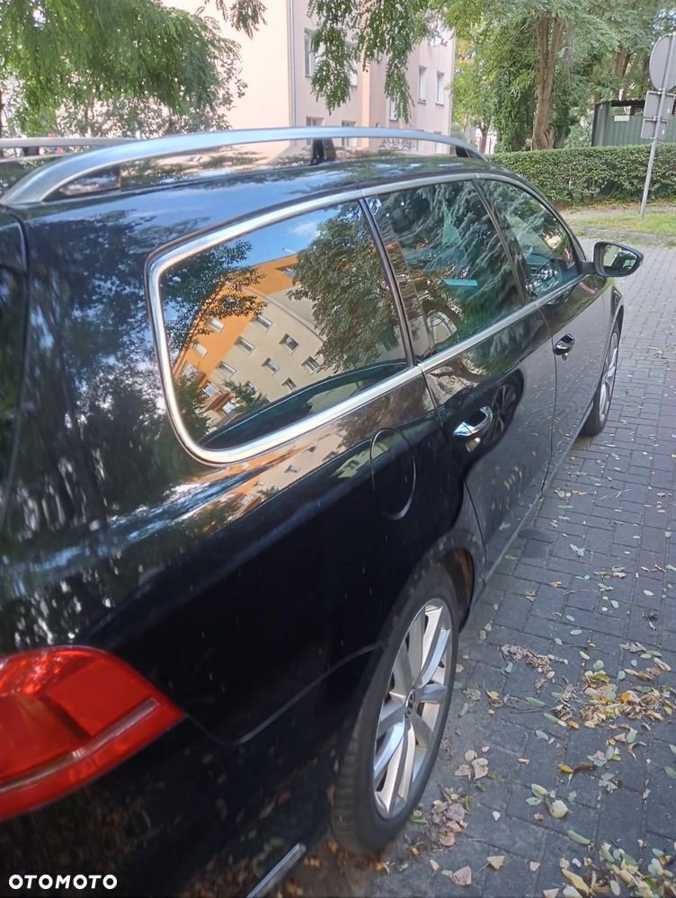 Volkswagen Passat 1.6 TDI Comfortline - 6