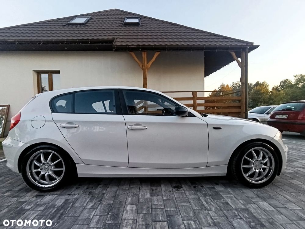 BMW Seria 1 116i - 1
