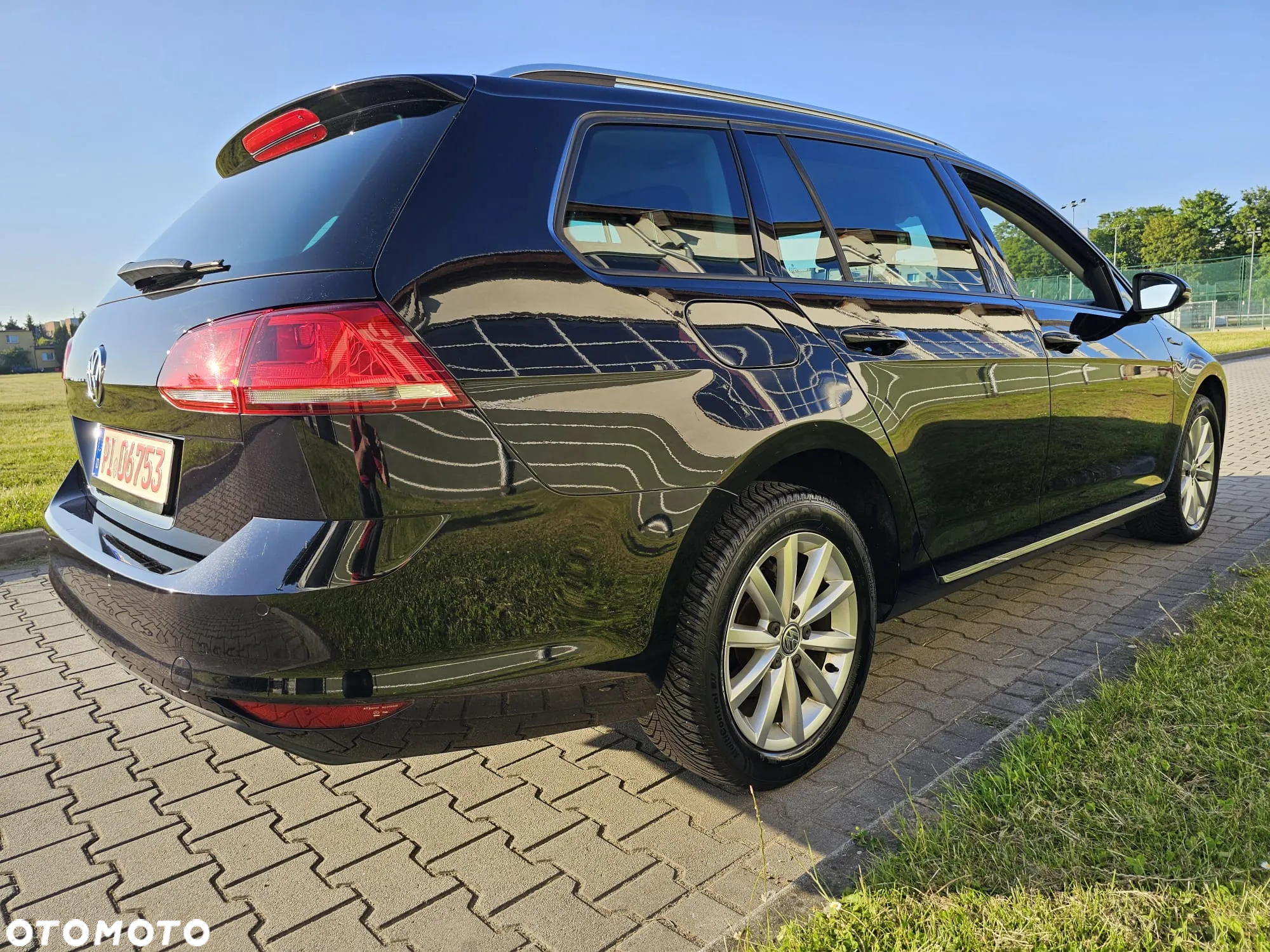 Volkswagen Golf 1.6 TDI 4Motion BlueMotion Technology Lounge - 7