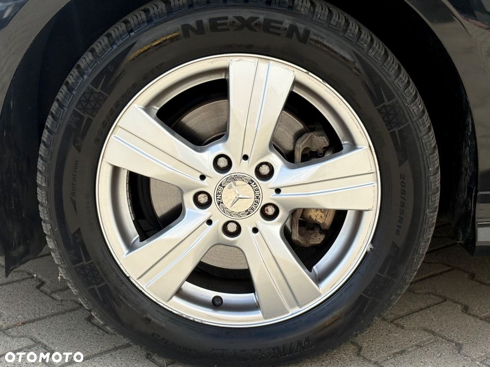 Mercedes-Benz Klasa B 200 Autotronic Special Edition - 12