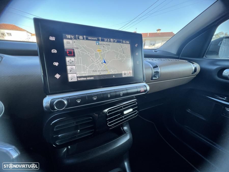 Citroën C4 Cactus 1.2 PureTech Shine Pack - 32