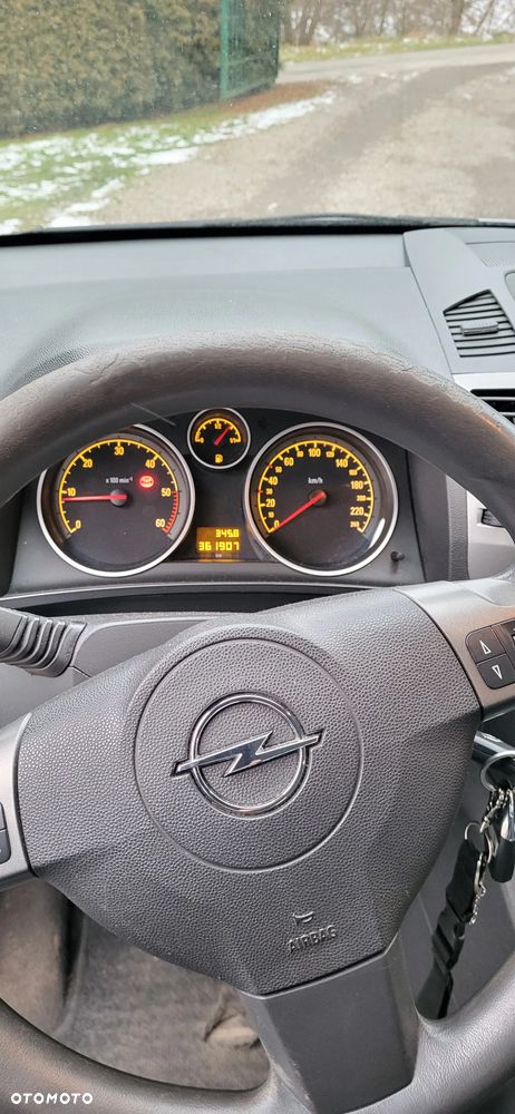 Opel Zafira 1.9 CDTI - 7