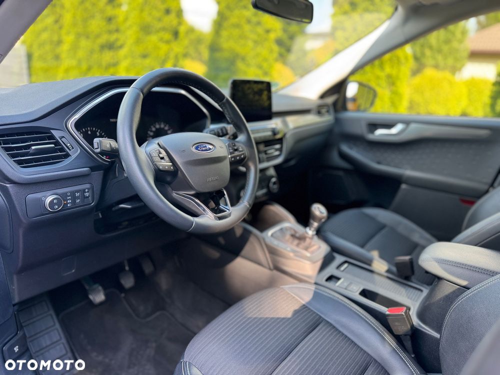 Ford Kuga 1.5 EcoBoost TITANIUM - 5