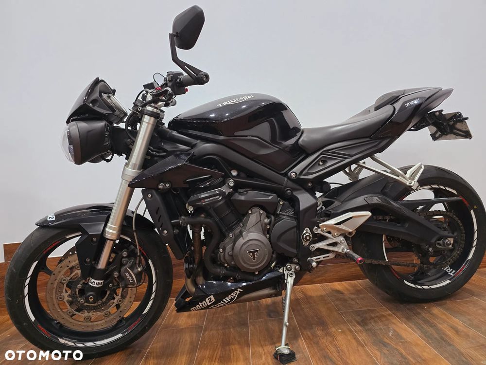 Triumph Street Triple - 7