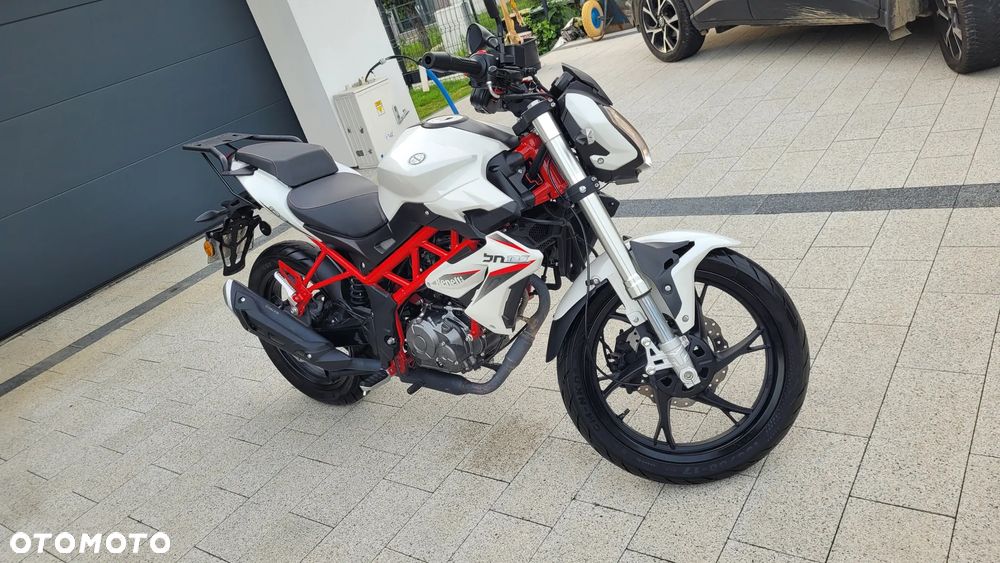 Benelli BN 125 - 4