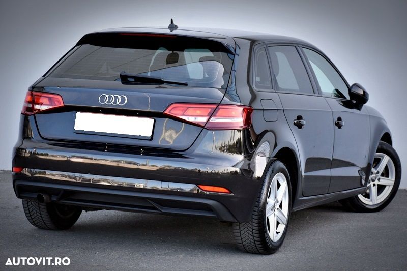 Audi A3 Sportback - 10
