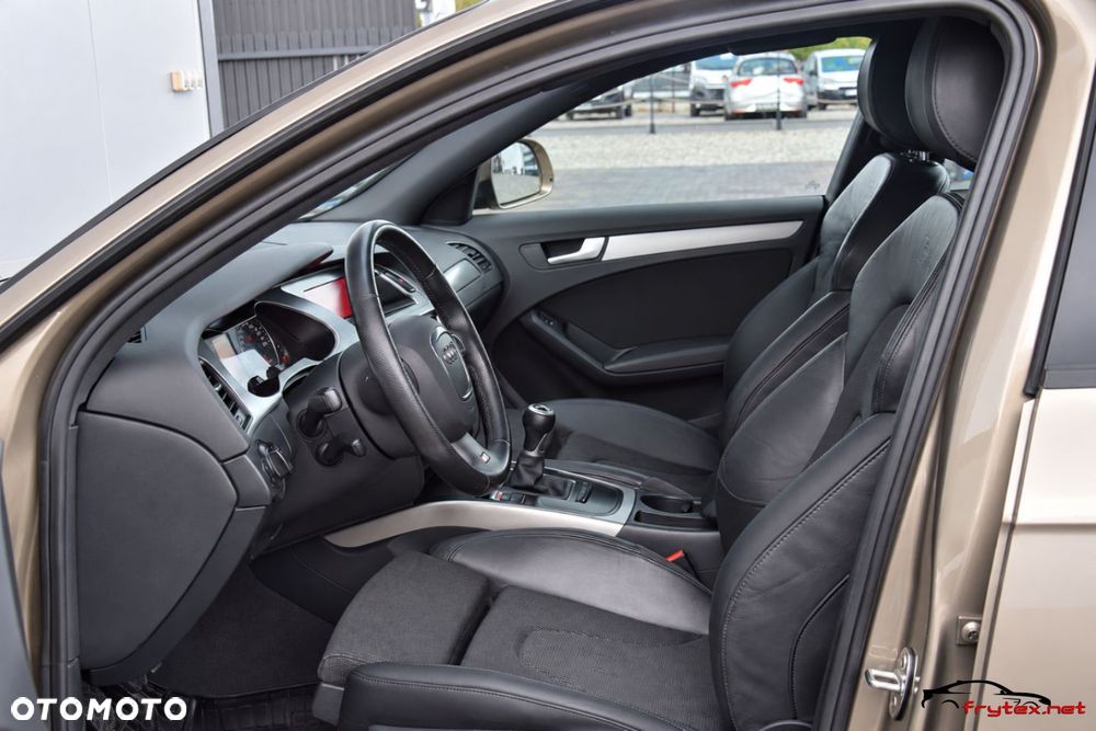 Audi A4 Limousine - 17