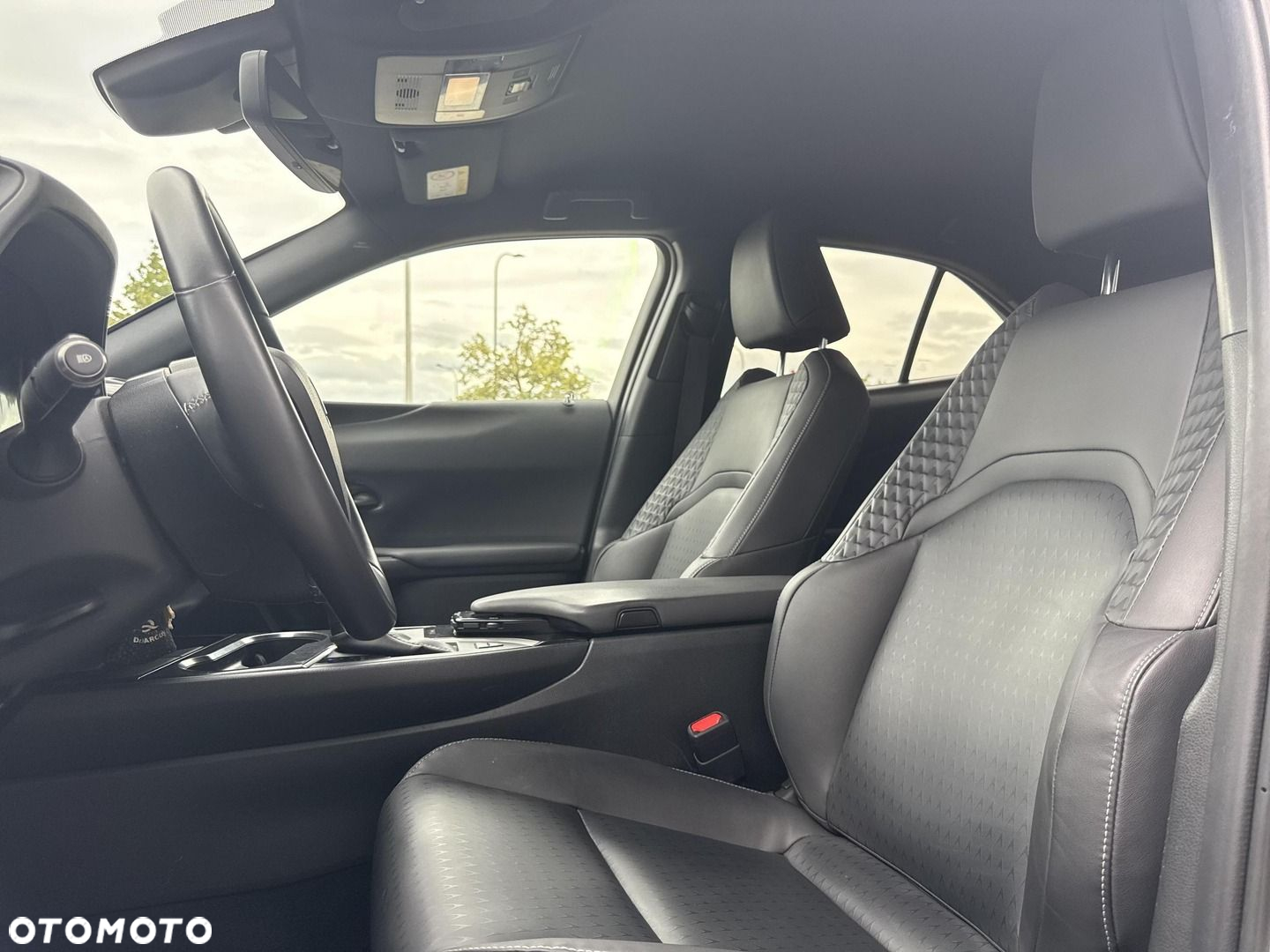Lexus UX 200 GPF F Impression 2WD - 7