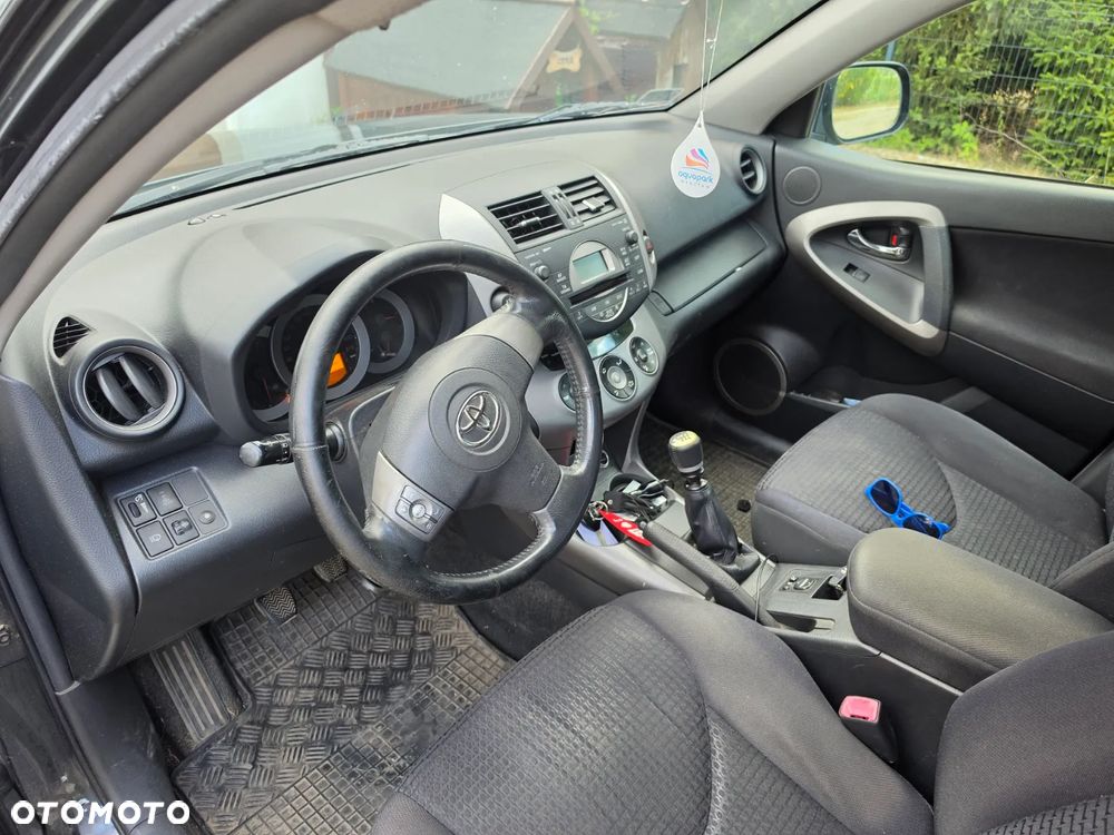 Toyota RAV4 2.2 D-4D Premium - 5