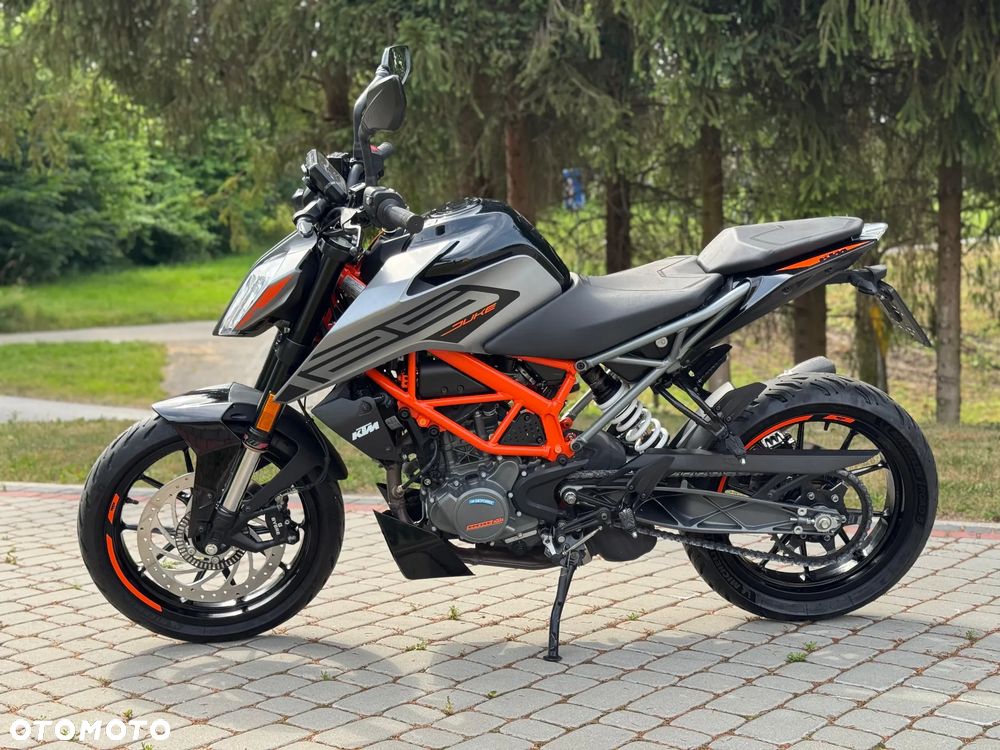 KTM Duke 125 - 1