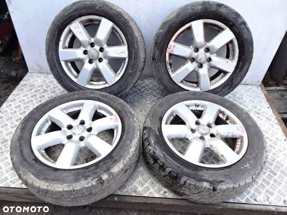 Alufelgi z oponami KPL. Nissan X-Trail T31 17" 5x114.3 ET 45 - 1