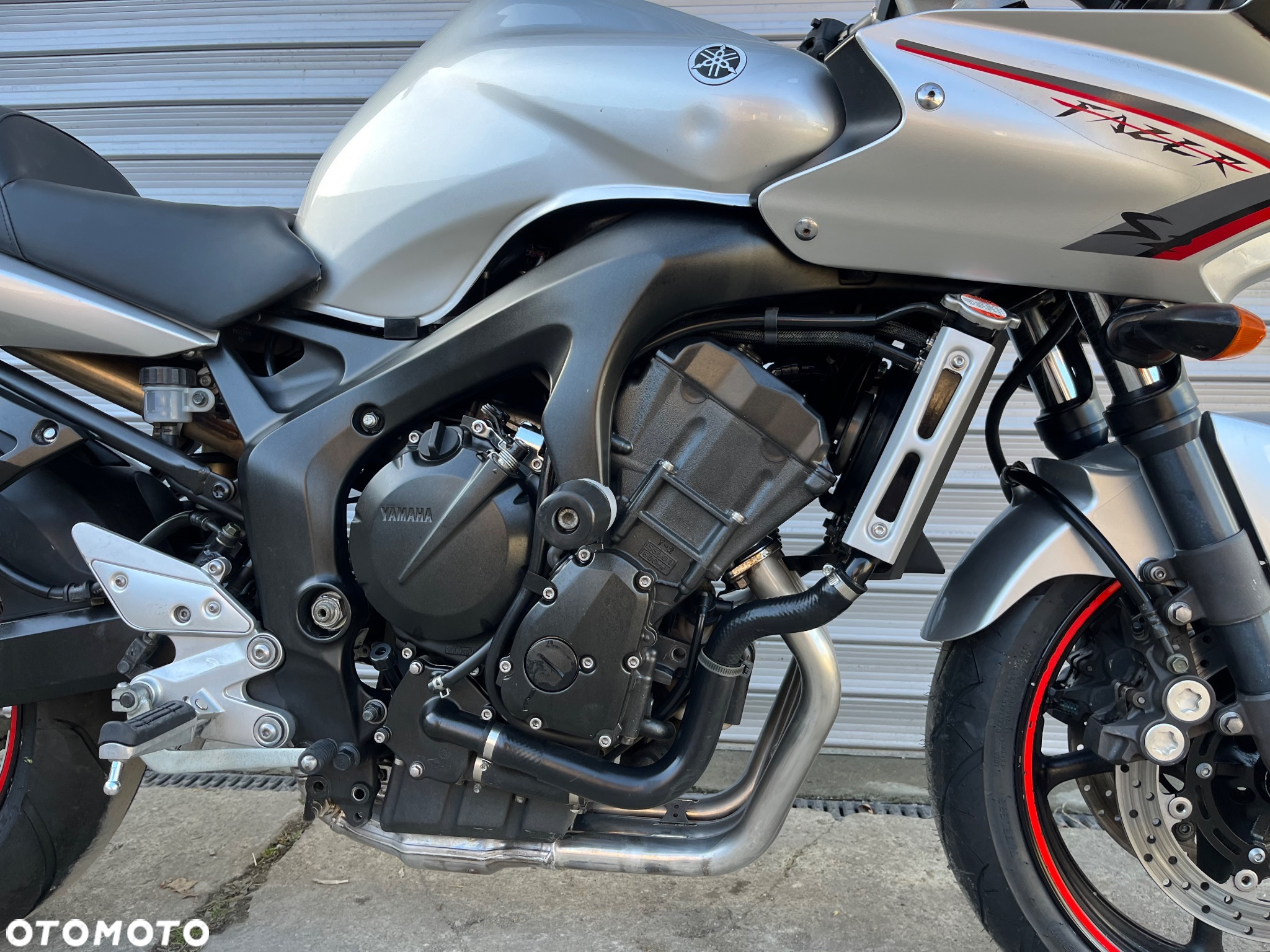 Yamaha FZ6 - 22