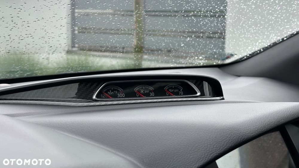 Ford Focus 2.0 EcoBoost ST - 14