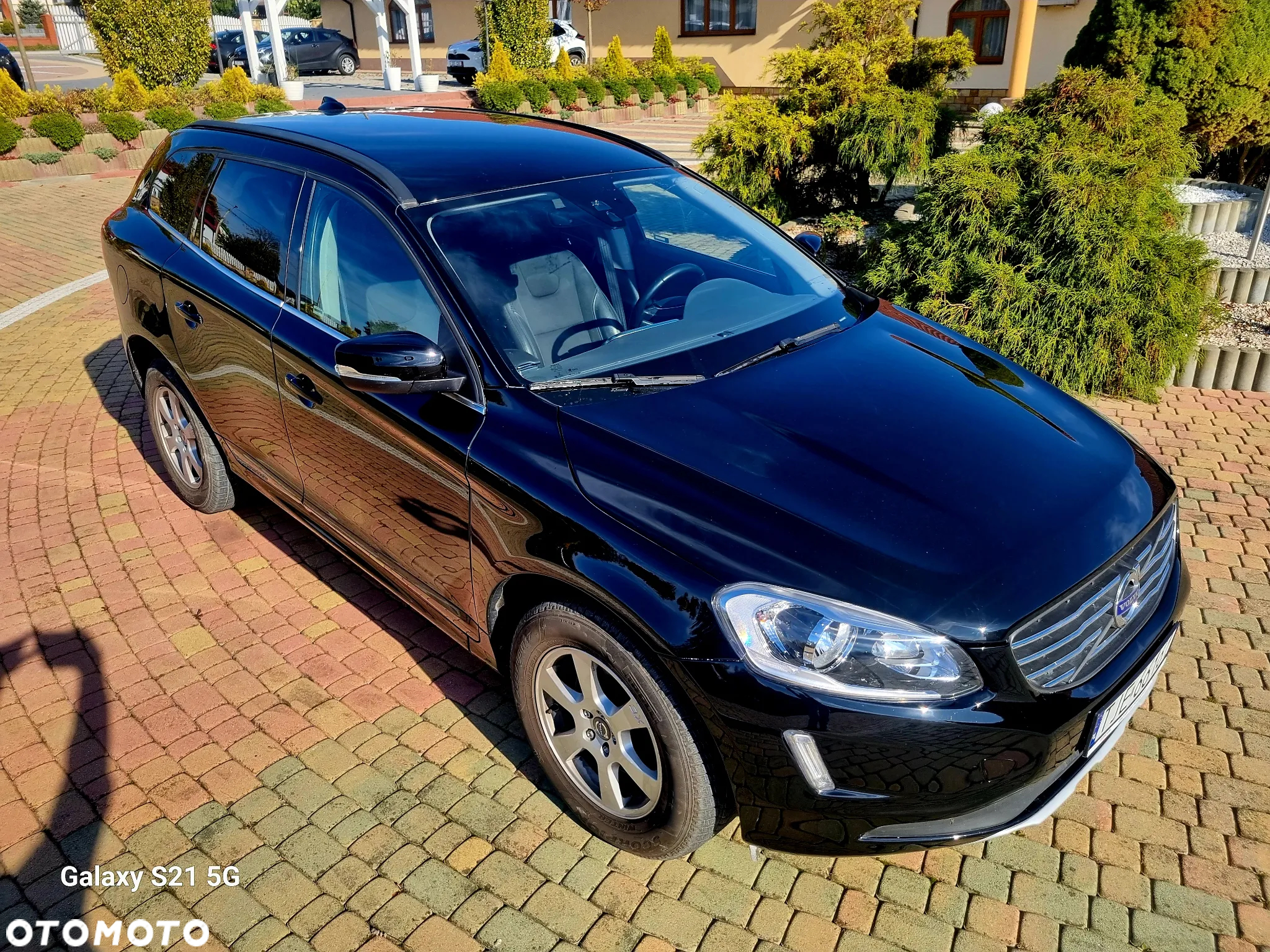 Volvo XC 60 D4 AWD Momentum - 3