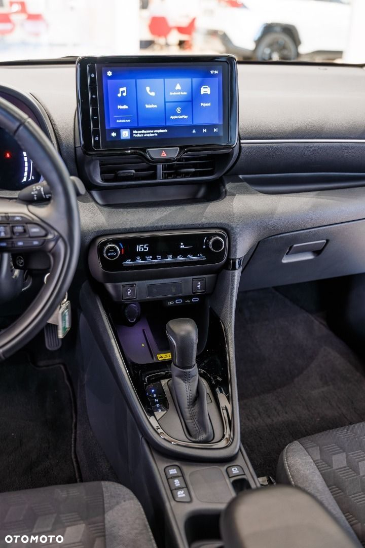 Toyota Yaris - 27