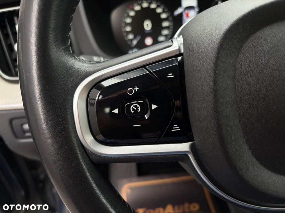 Volvo XC 60 D4 AWD Geartronic Inscription - 23