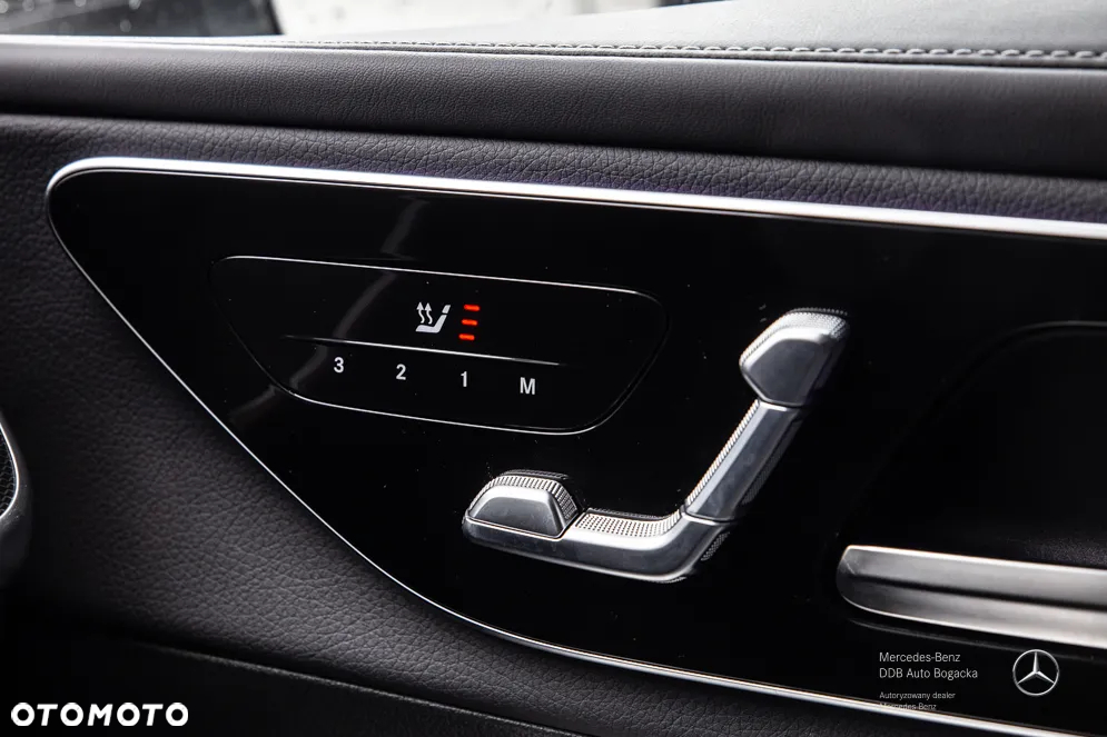Mercedes-Benz GLC Coupe 300 de PHEV 4-Matic AMG Line - 18