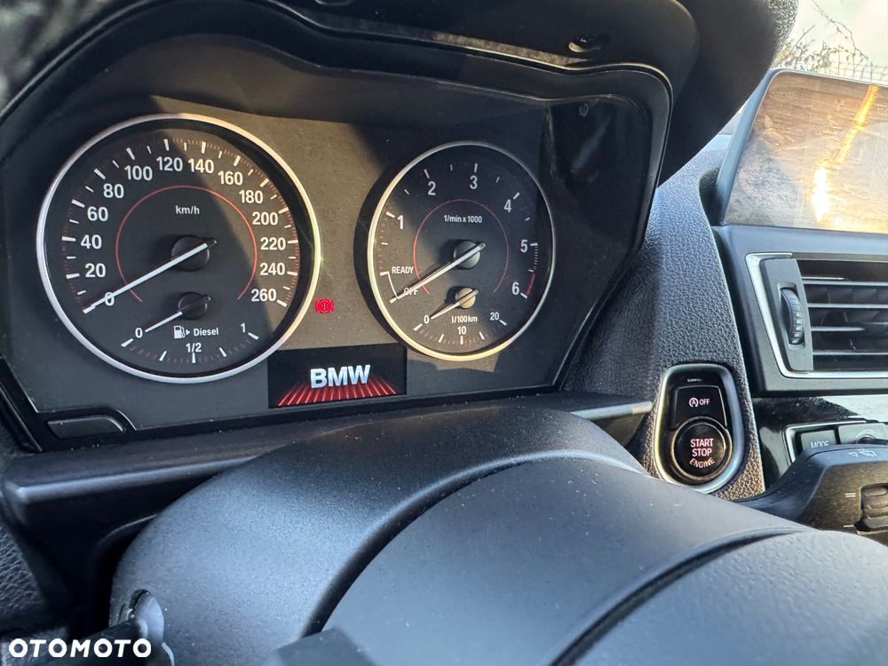 BMW Seria 1 118d Sport Line - 11