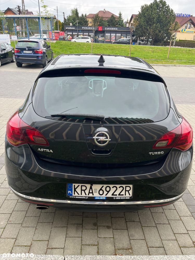 Opel Astra 1.4 Turbo - 17