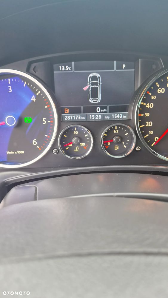 Volkswagen Touareg - 6