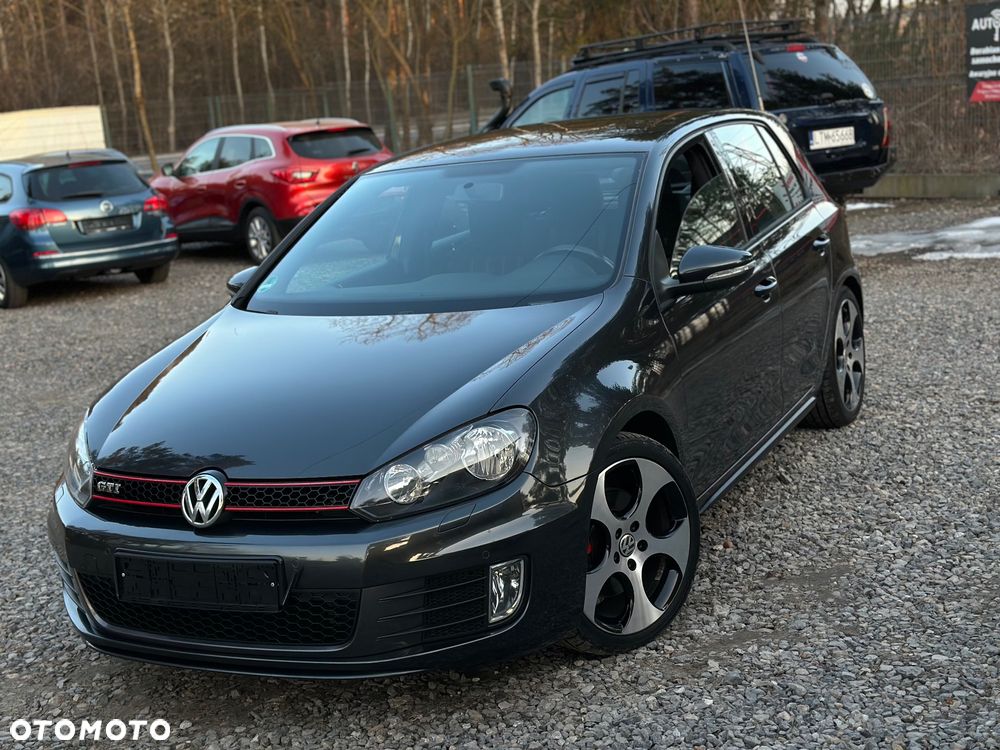Volkswagen Golf 2.0 GTI