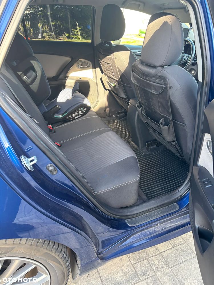 Toyota Avensis 1.8 Premium - 20