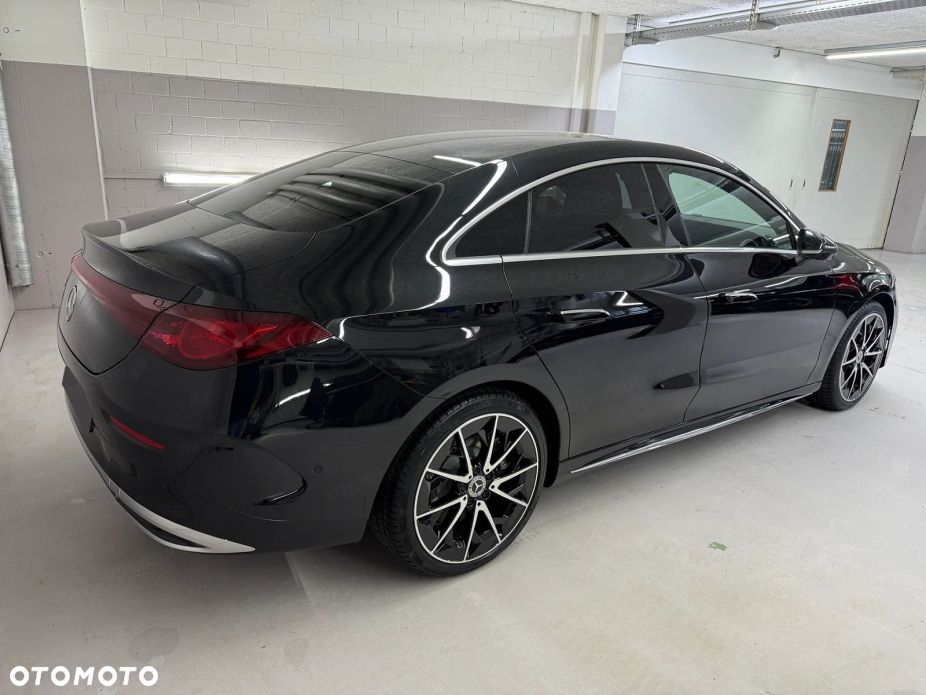 Mercedes-Benz CLA 200 mHEV 4-Matic 8G-DCT - 5