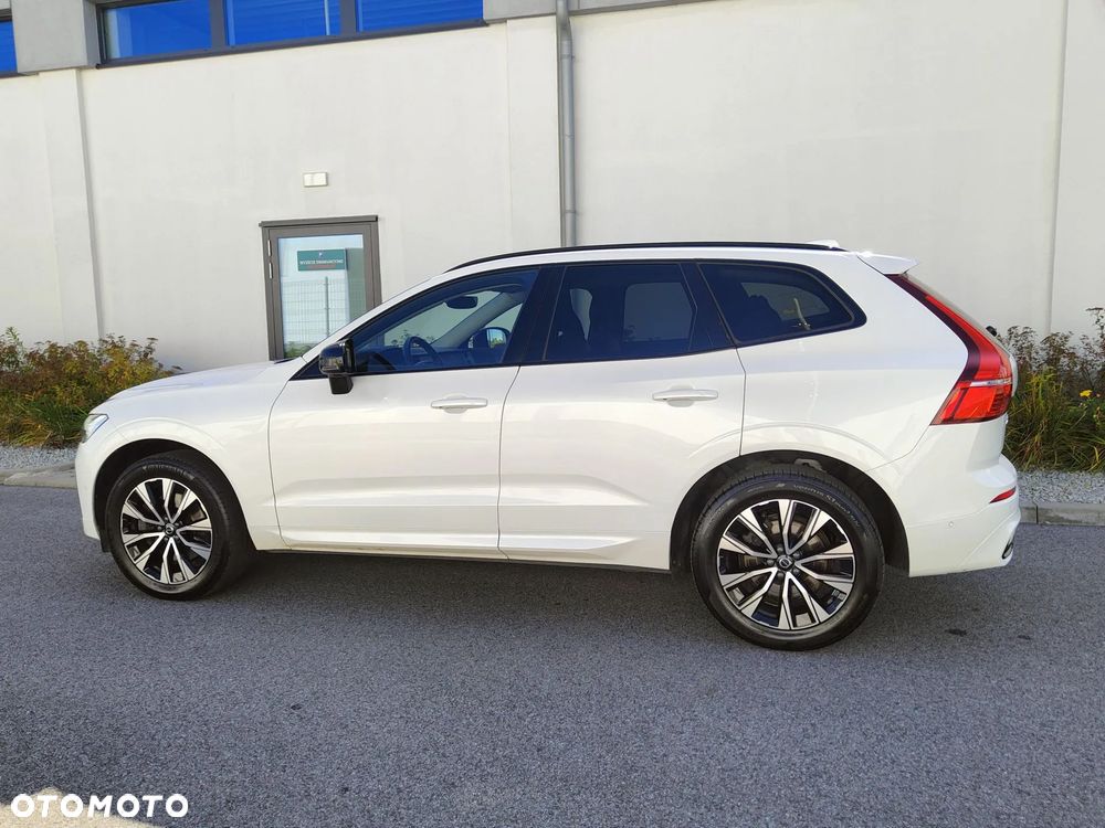Volvo XC 60 B4 D Plus Dark - 7