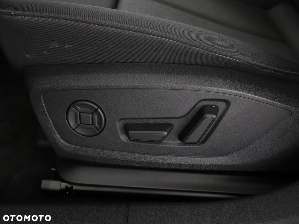Audi A3 Sportback 30 TFSI mHEV Advanced S tronic - 39