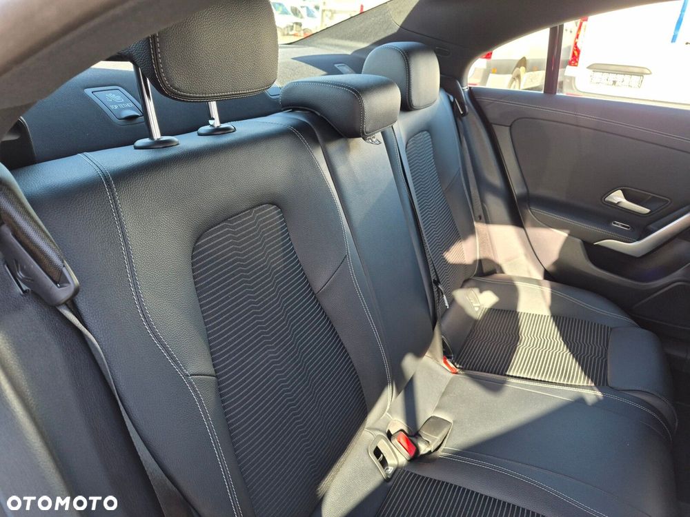 Mercedes-Benz CLA 2022