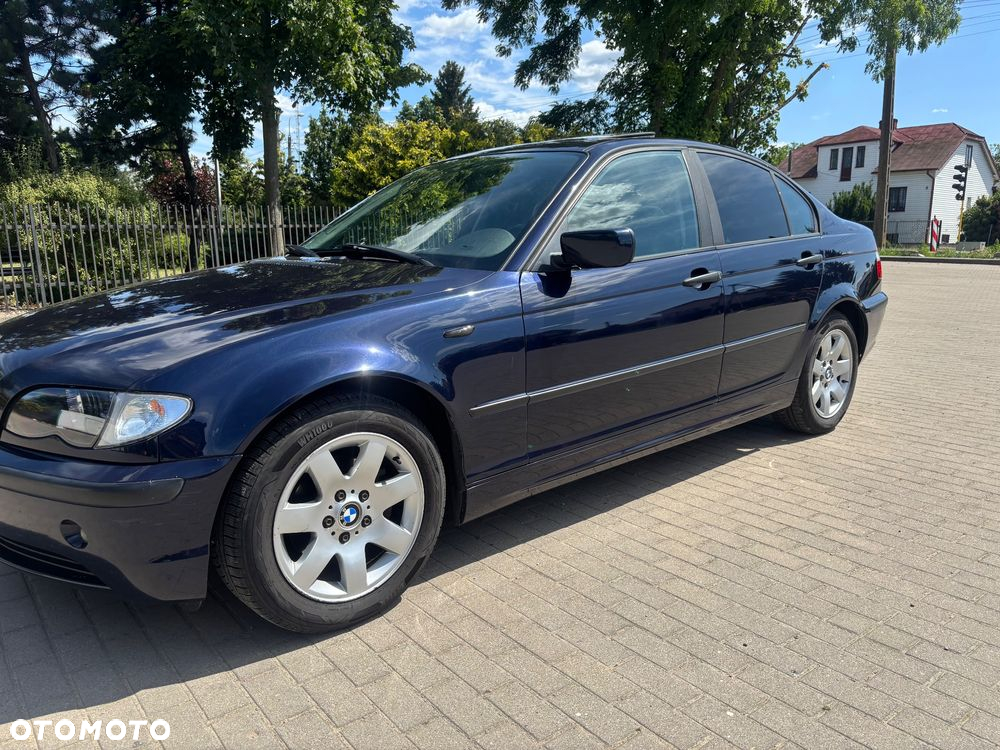 BMW Seria 3 318i - 6