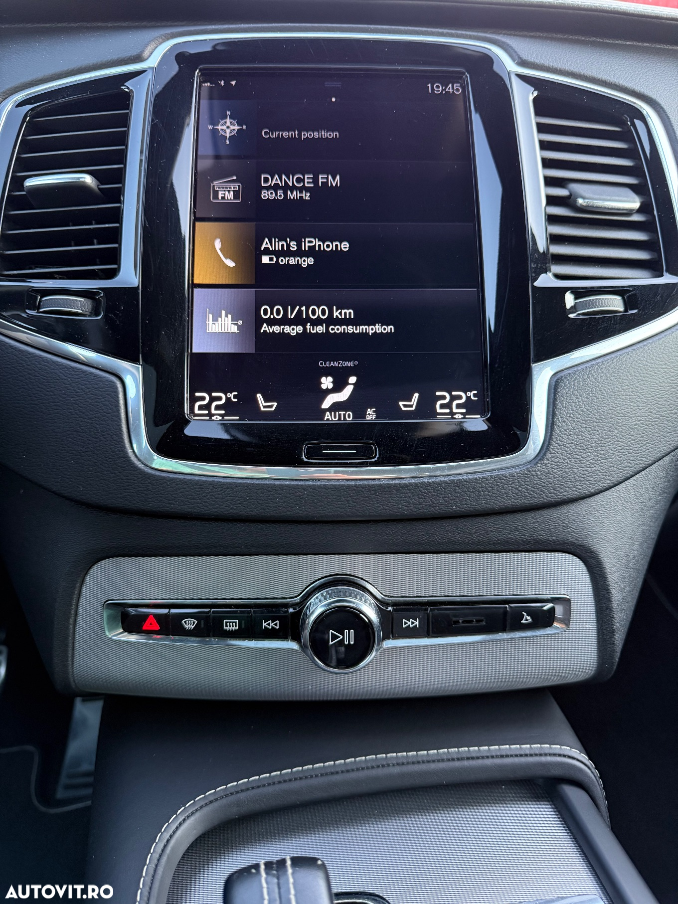 Volvo XC 90 T8 AWD Recharge Geartronic RDesign - 30