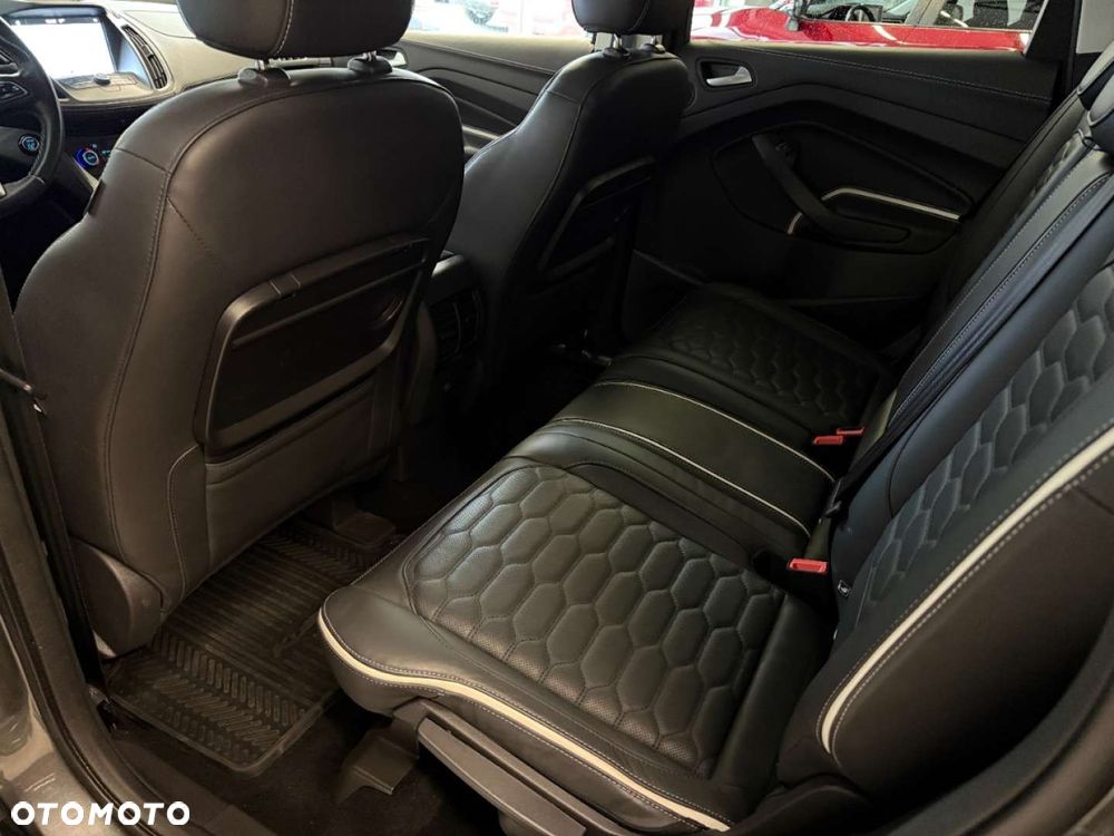 Ford Kuga - 22