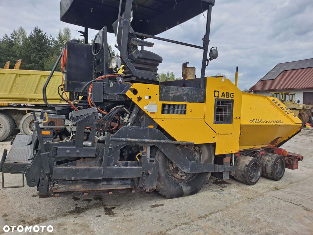 ABG Titan 473 Rozściełacz ,Volvo , dynapac - 2