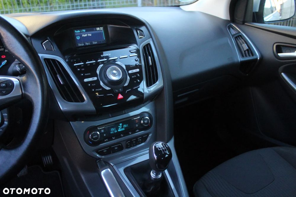 Ford Focus 1.6 EcoBoost Start-Stopp-System SYNC Edition - 14